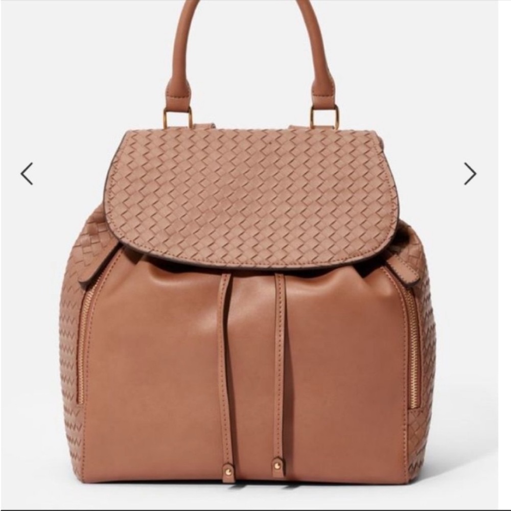 New backpack taupe/beige color. Nwot